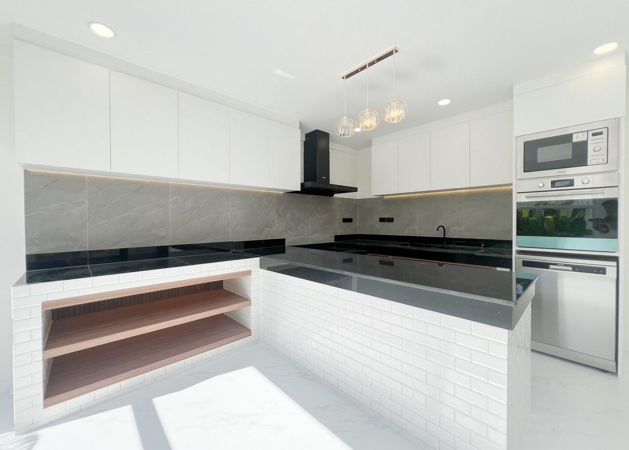 FHP-M6228 เมืองภูเก็ต ภูเก็ต 